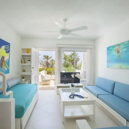 Imagine Renting This Luxury 45 Villa *
